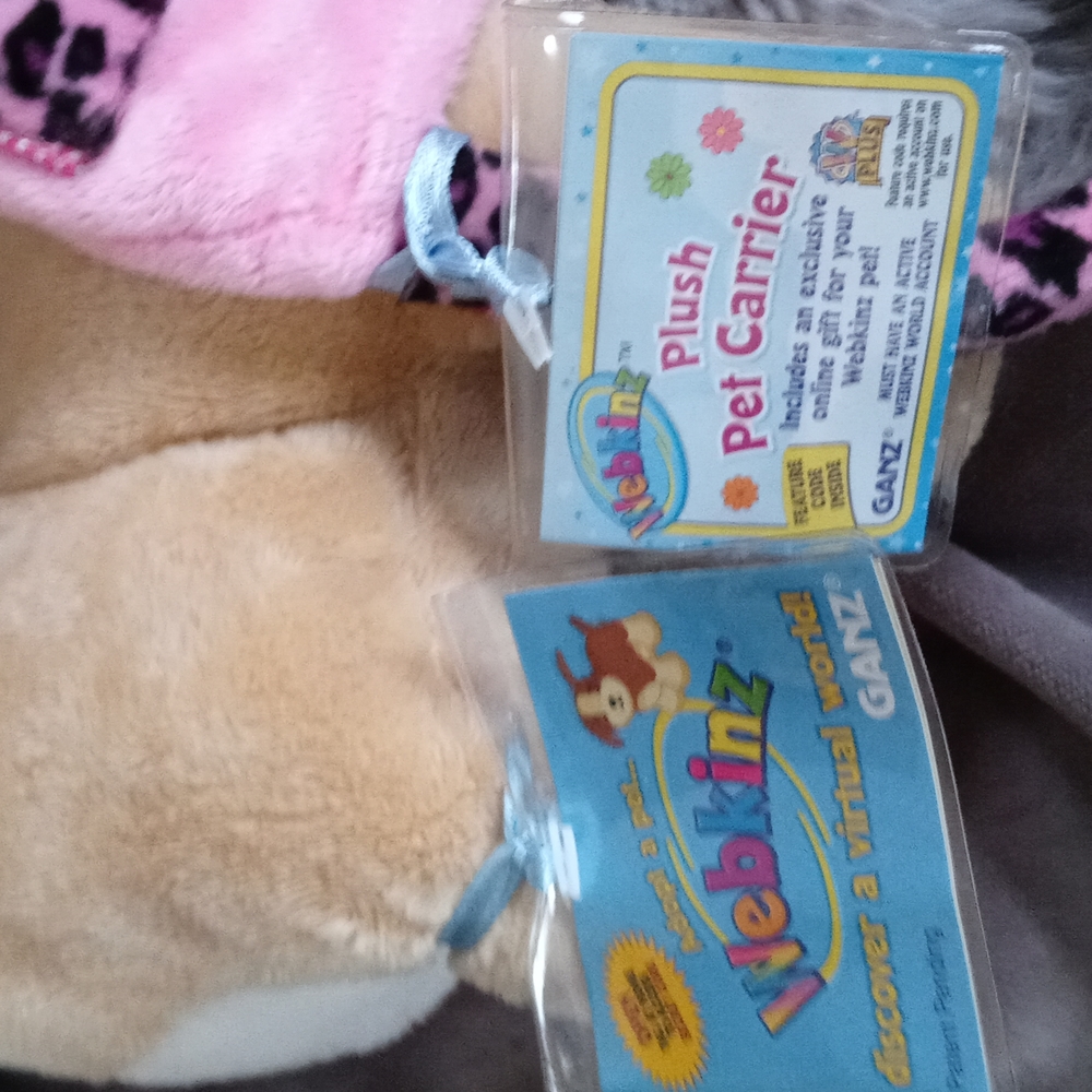 Webkinz chihuahua in pink purse - Picture 3 of 12